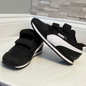 Toddlers Size 9c Boys Puma Softfoam